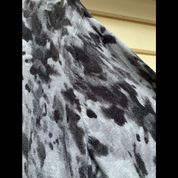 Coldwater Creek dark/light grey tiedye sweather, front buttons, long sleeves, 2X - Picture 7 of 8